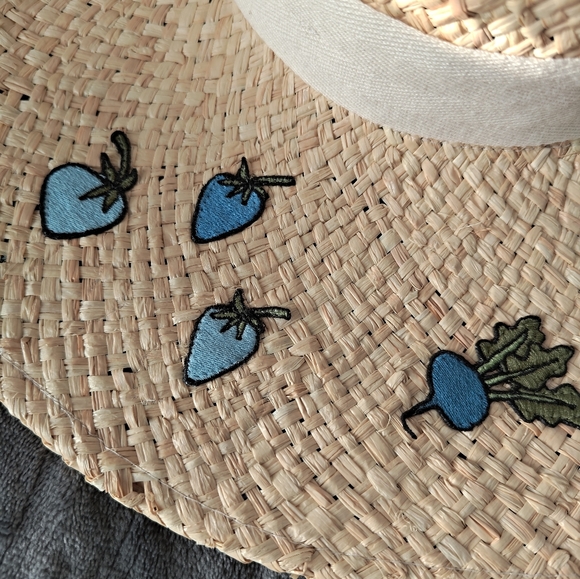 Coach X Observed By Us Embroidered Straw Hat - Picture 4 of 12